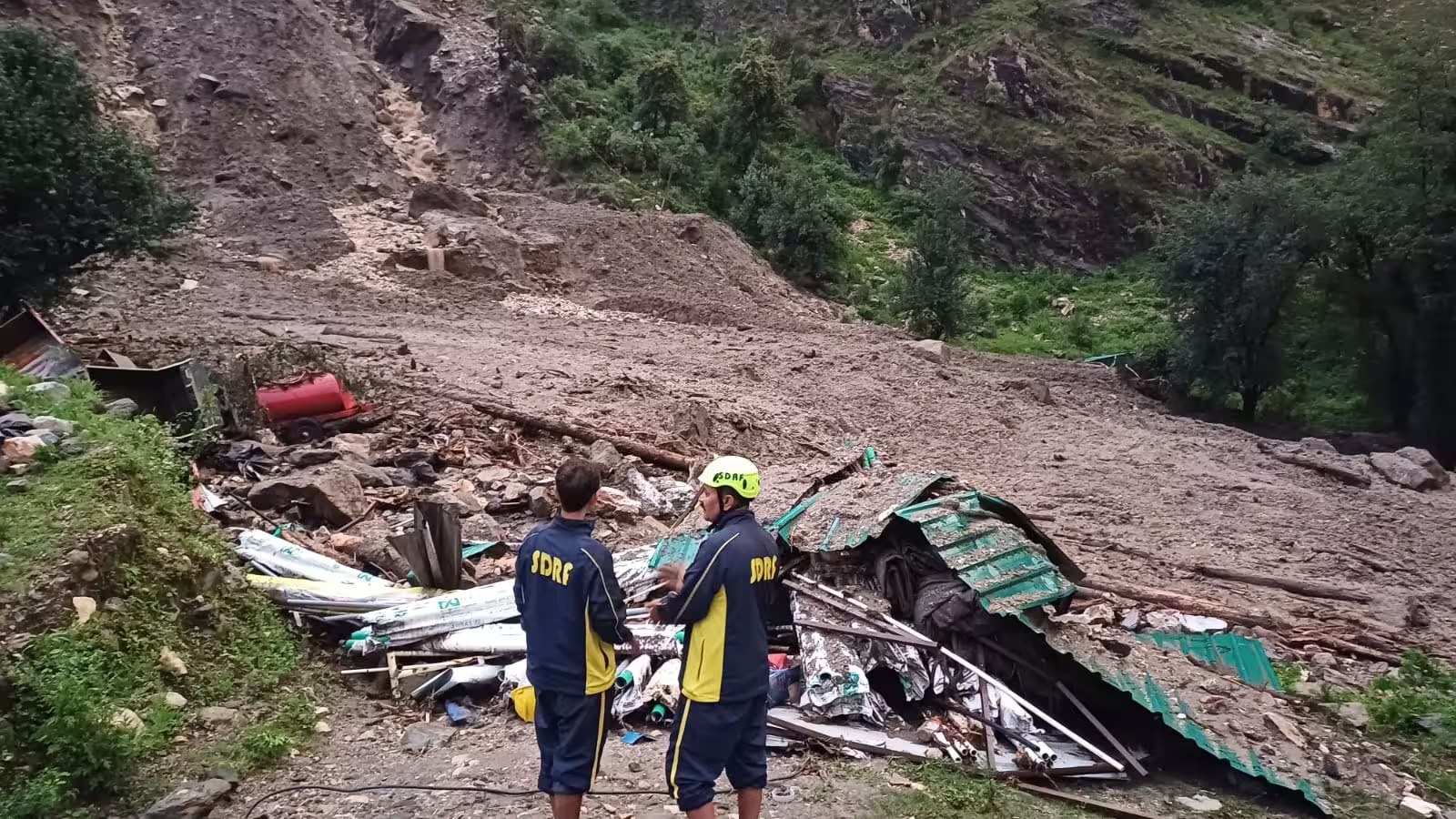 Char Dham Yatra Halted Due to Heavy Rain and Landslide in Uttarakhand