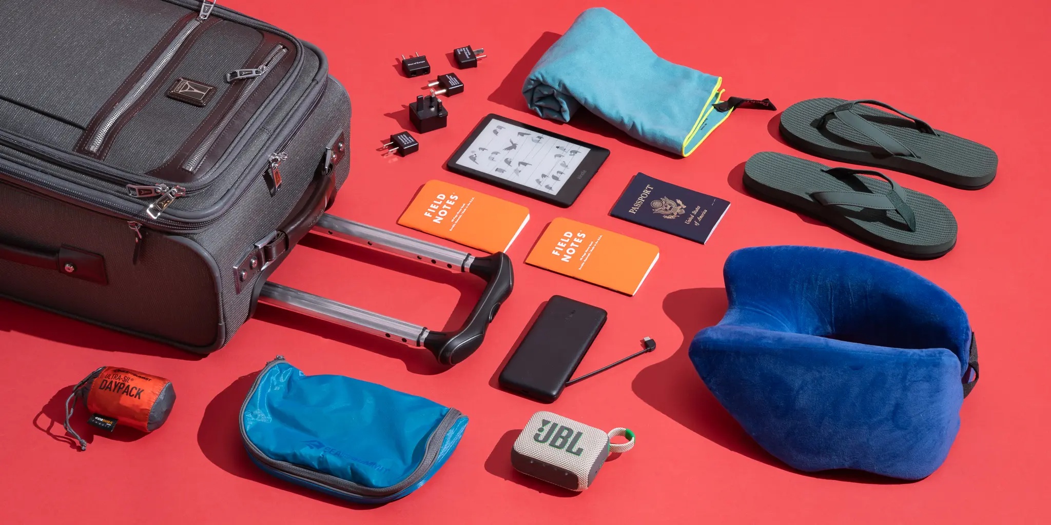 10 Packing Essentials That Save Space and Make Travel Easier