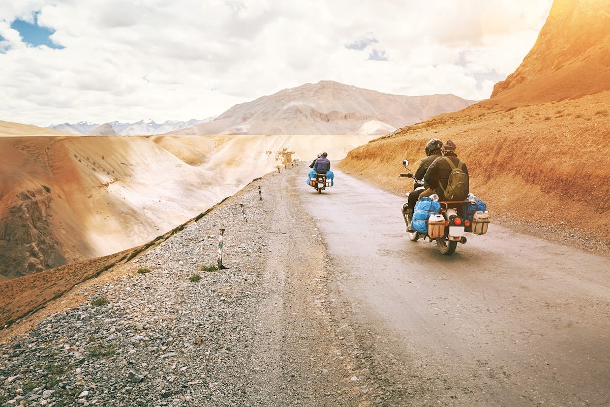 6 Must Have Essentials for Your Next Road Trip Across India