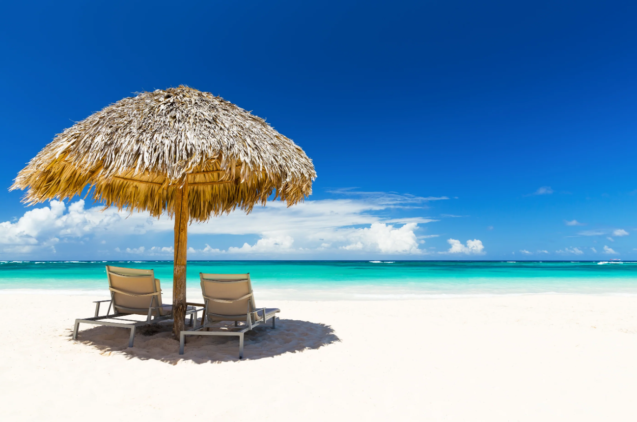 5 Beach Essentials You Must Carry For A Perfect Vacation