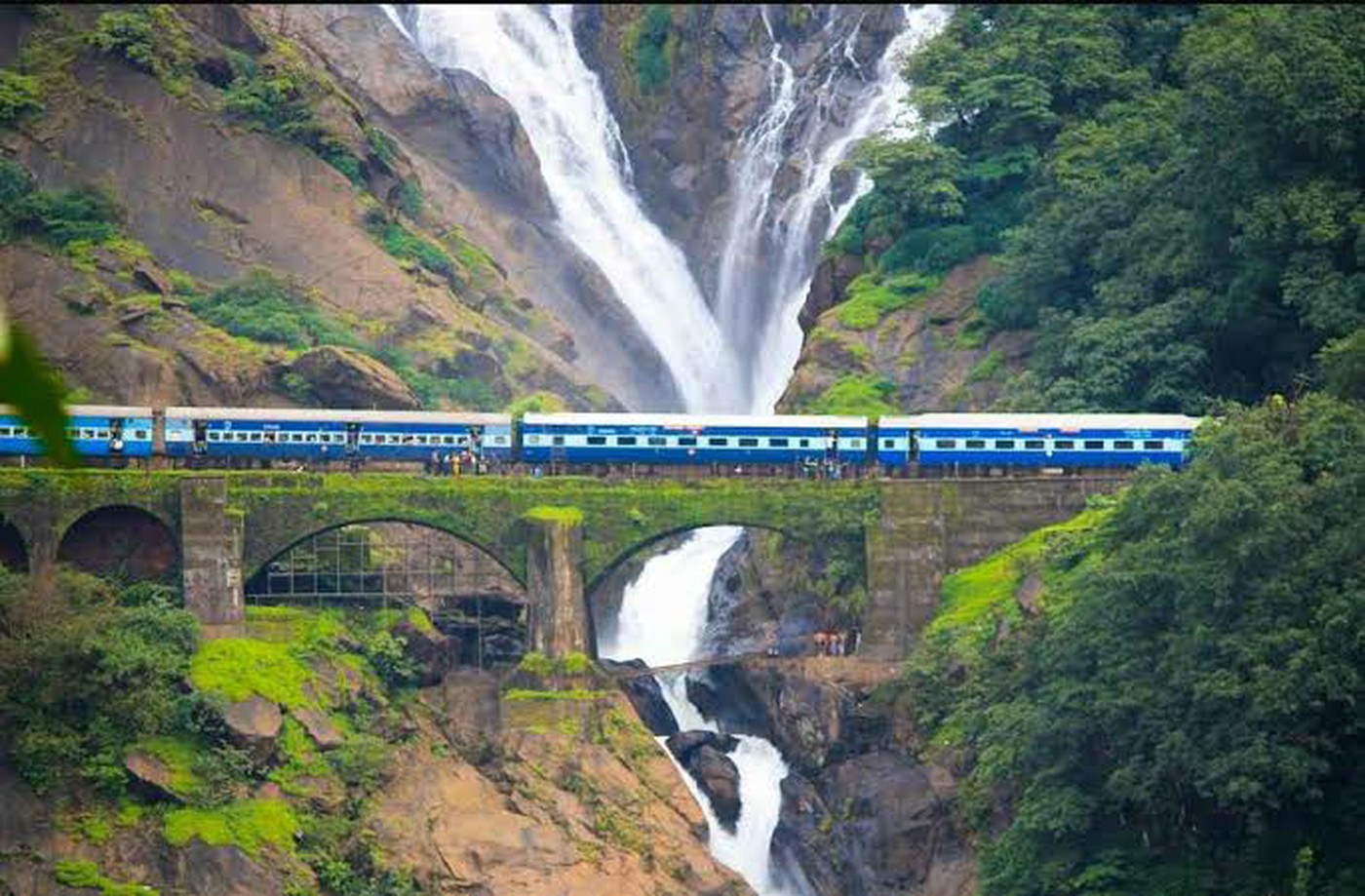  Exploring the Scenic Rails: 5 Incredible Train Journeys in South India